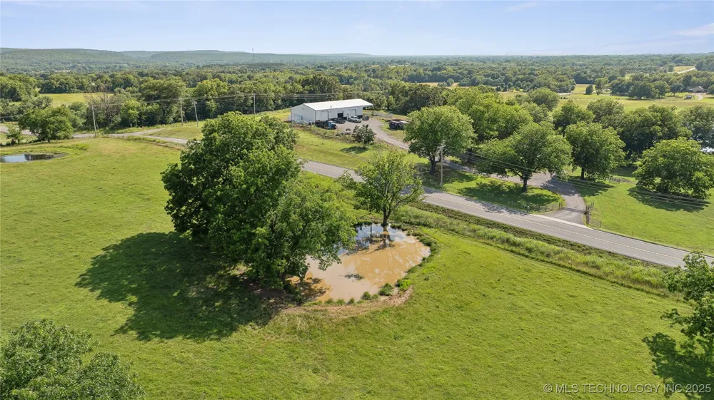 1904 County Line Road E Fort Gibson, OK 74434