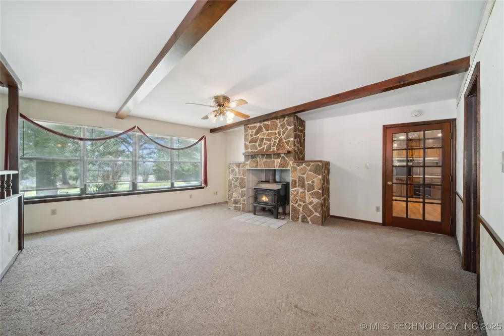 1904 County Line Road E Fort Gibson, OK 74434