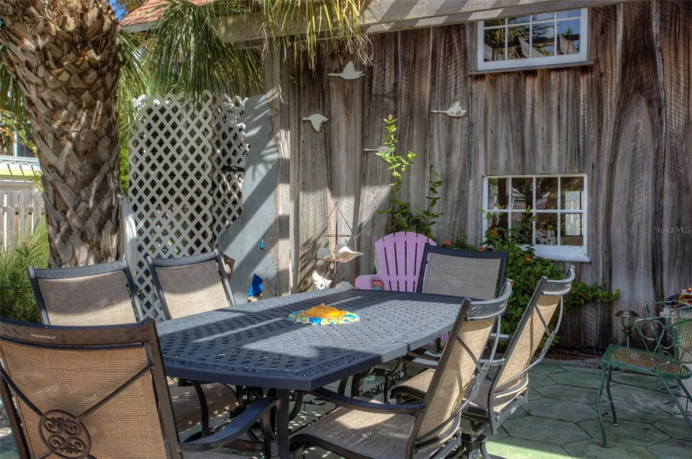 3000 PASS A GRILLE WAY St Pete Beach, FL 33706