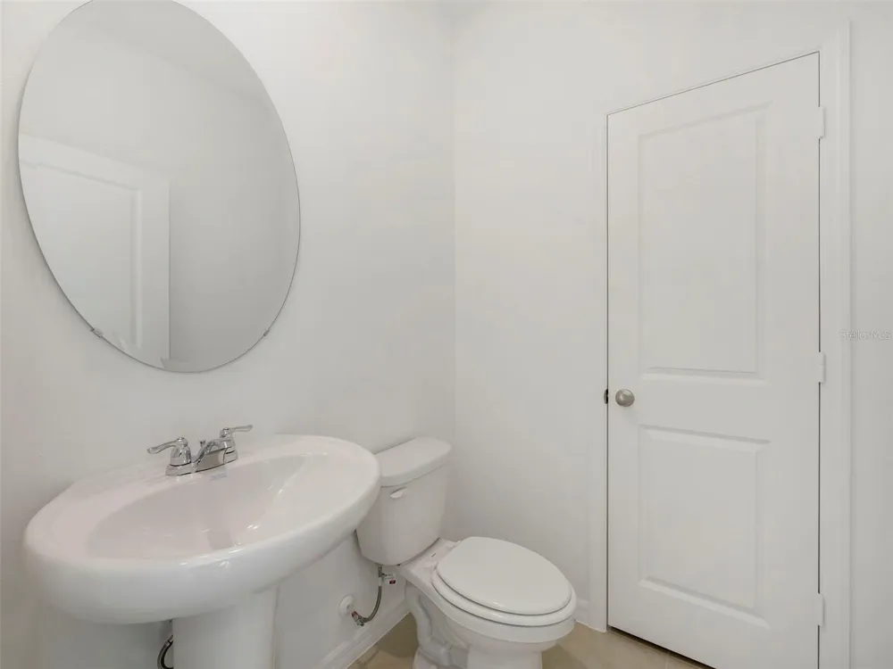 671 CLARK STREET Oviedo, FL 32765