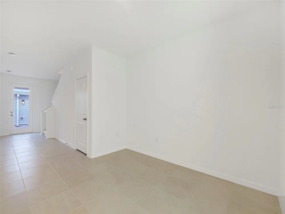 671 CLARK STREET Oviedo, FL 32765