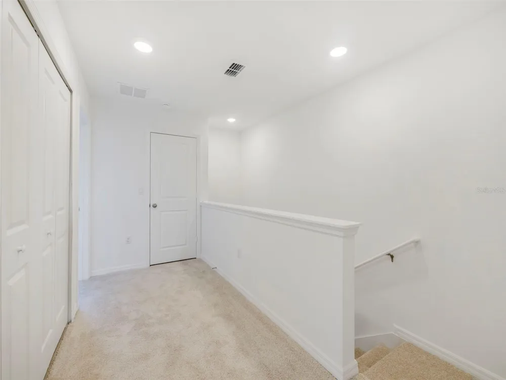 671 CLARK STREET Oviedo, FL 32765