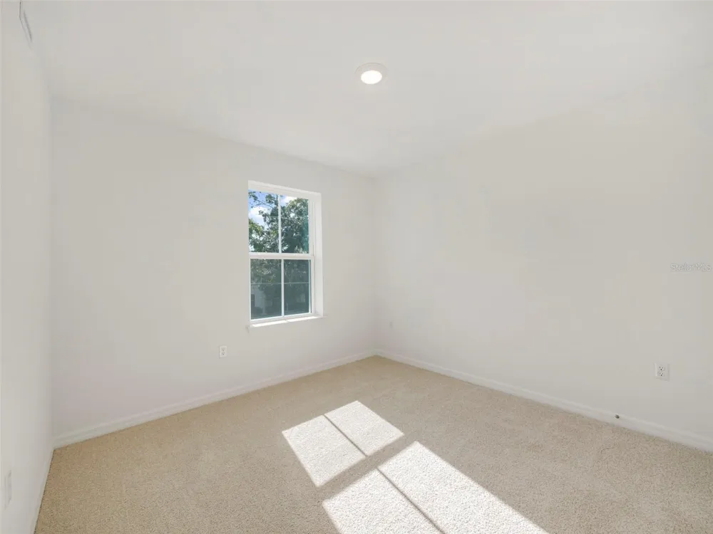 671 CLARK STREET Oviedo, FL 32765