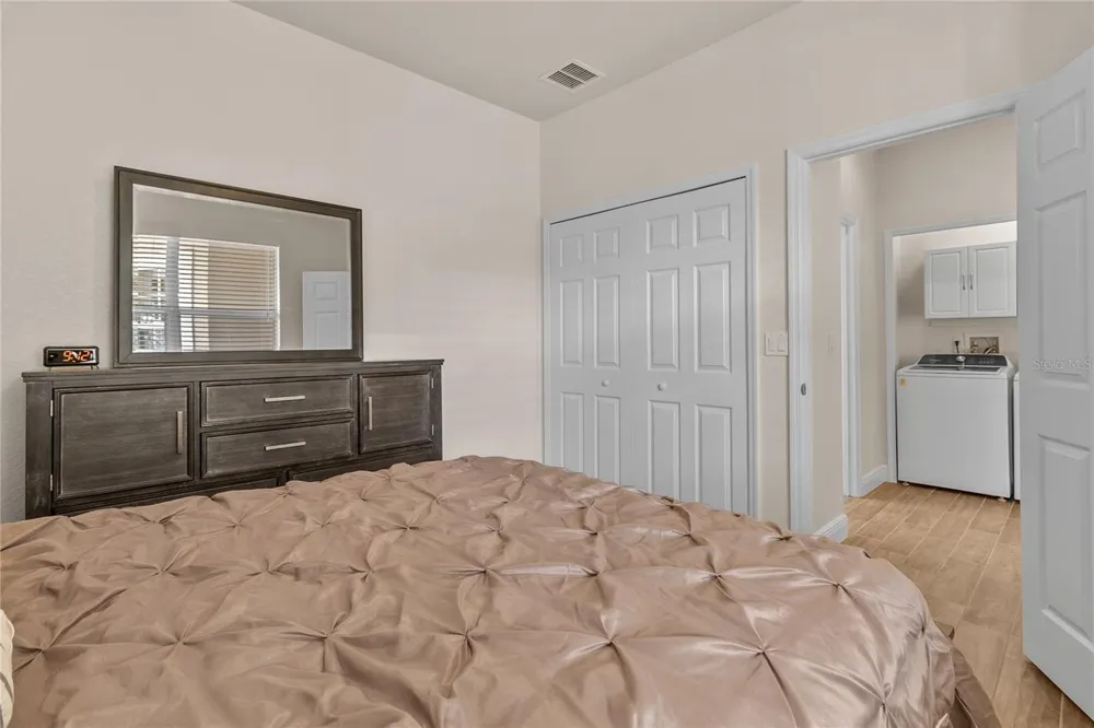 1937 SCARLETT AVENUE North Port, FL 34289