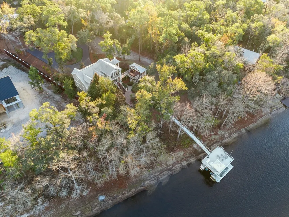 174 NE 972ND STREET Branford, FL 32008