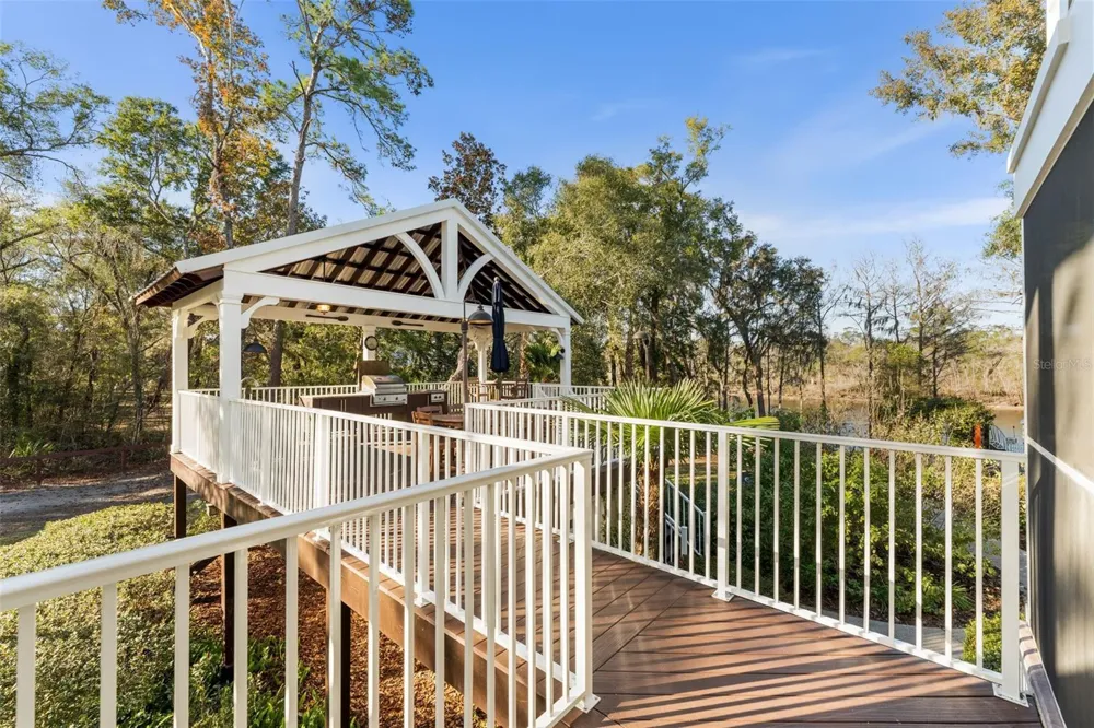 174 NE 972ND STREET Branford, FL 32008