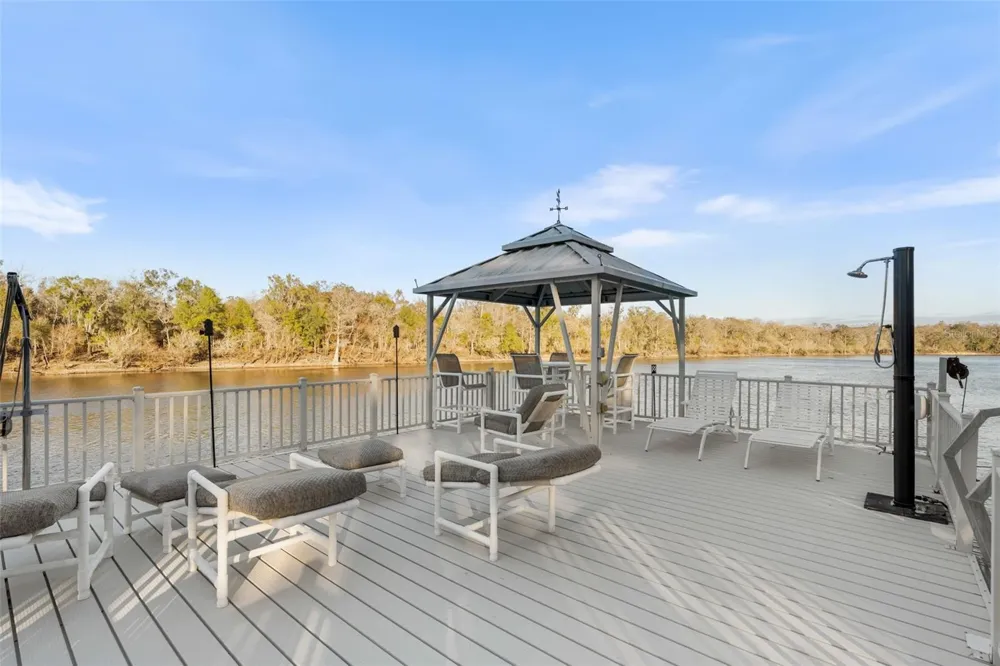 174 NE 972ND STREET Branford, FL 32008