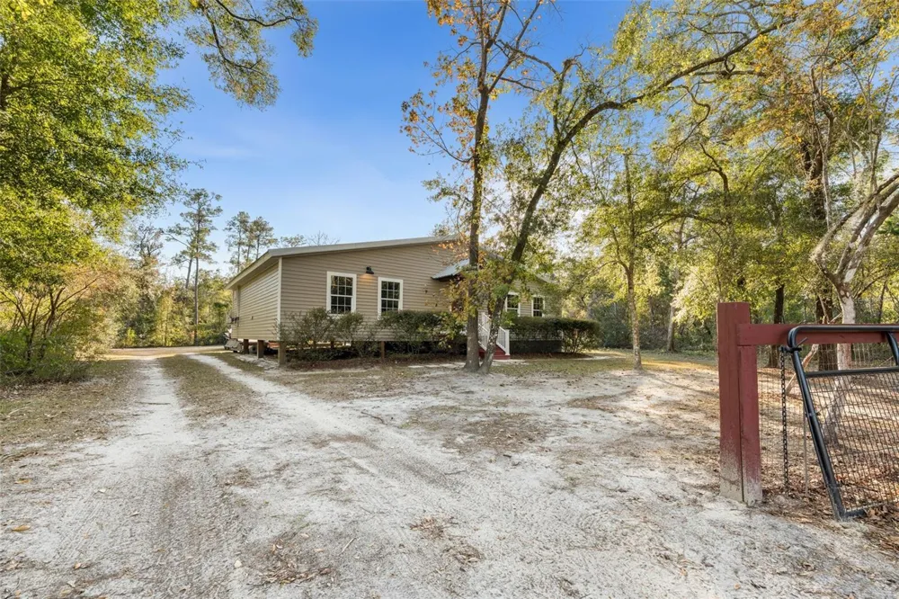 174 NE 972ND STREET Branford, FL 32008