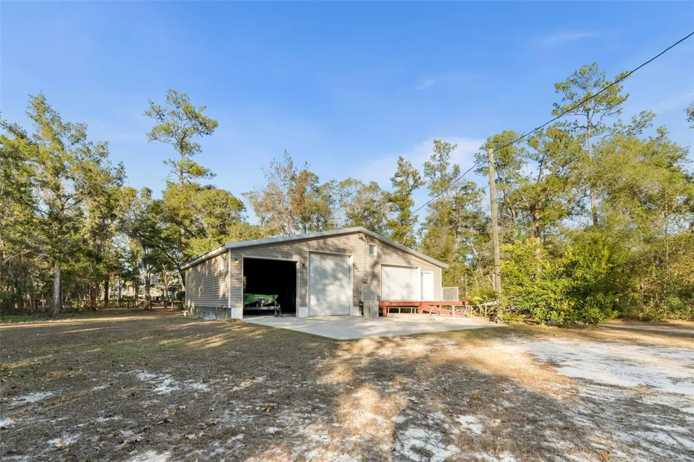 174 NE 972ND STREET Branford, FL 32008