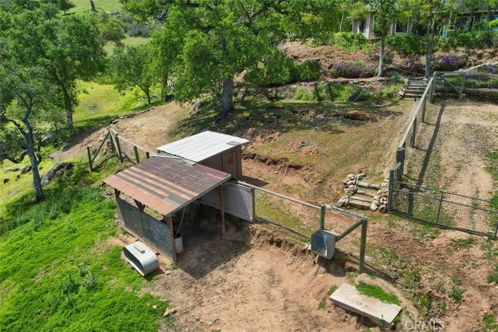42625 Red Top Mountain Court Coarsegold, CA 93614