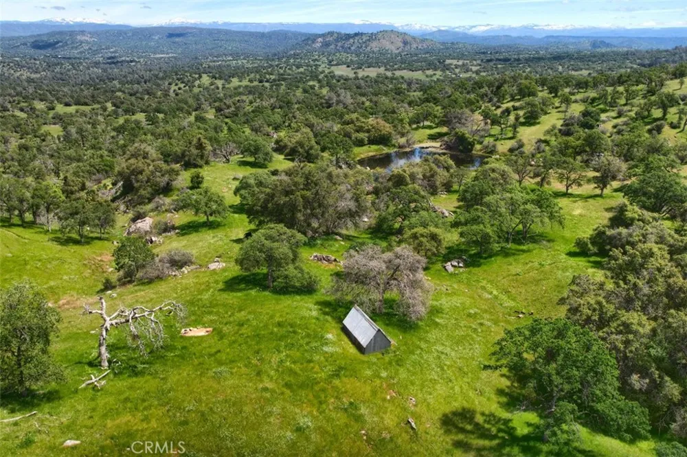 42625 Red Top Mountain Court Coarsegold, CA 93614