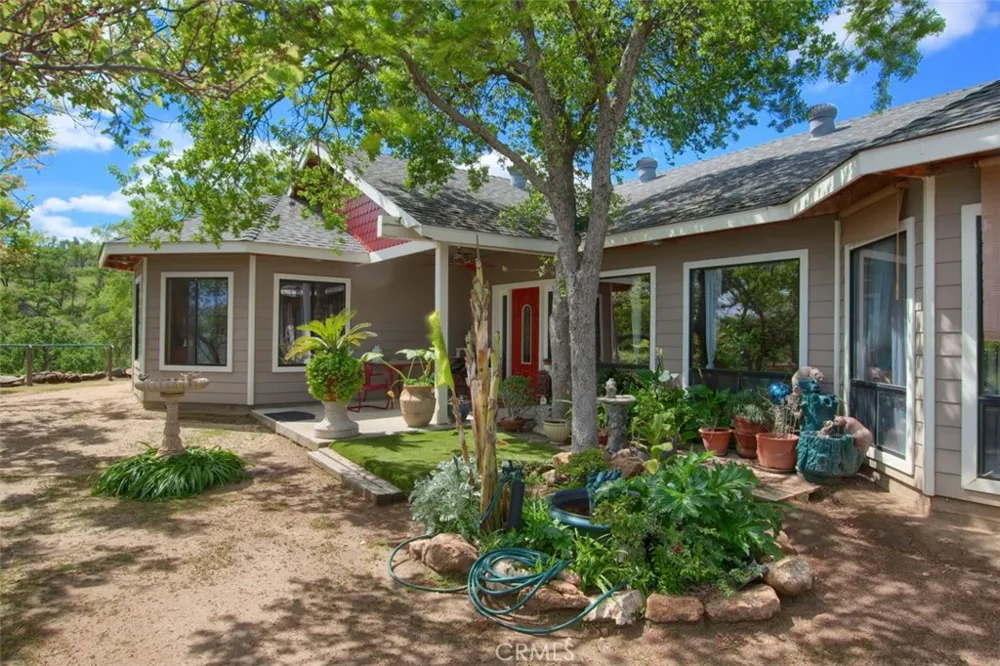 42625 Red Top Mountain Court Coarsegold, CA 93614