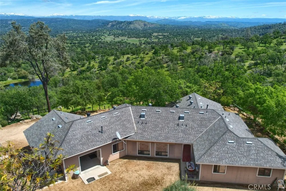 42625 Red Top Mountain Court Coarsegold, CA 93614