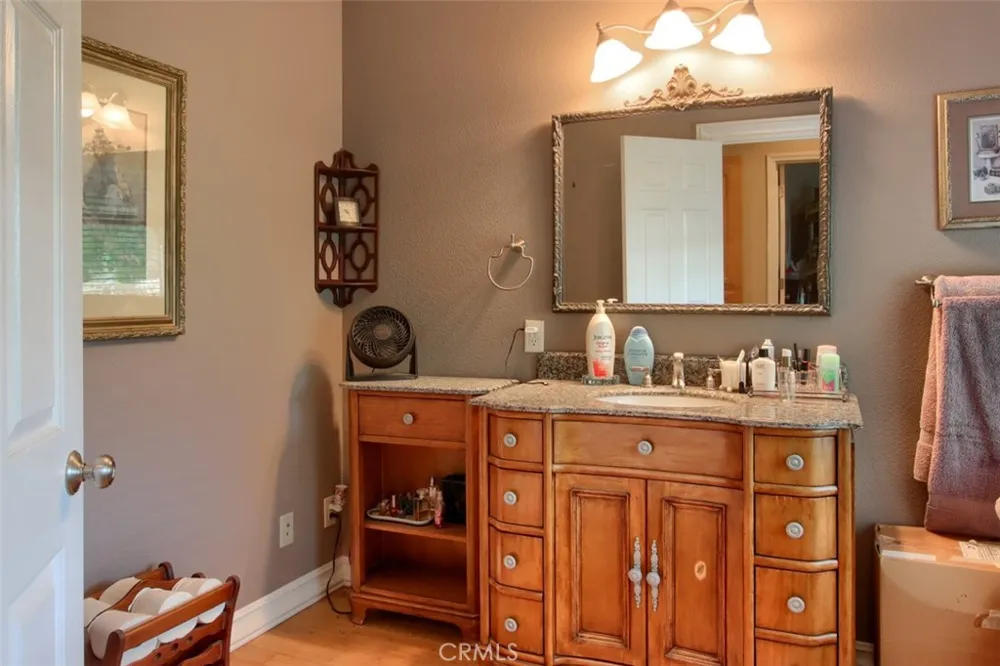 42625 Red Top Mountain Court Coarsegold, CA 93614