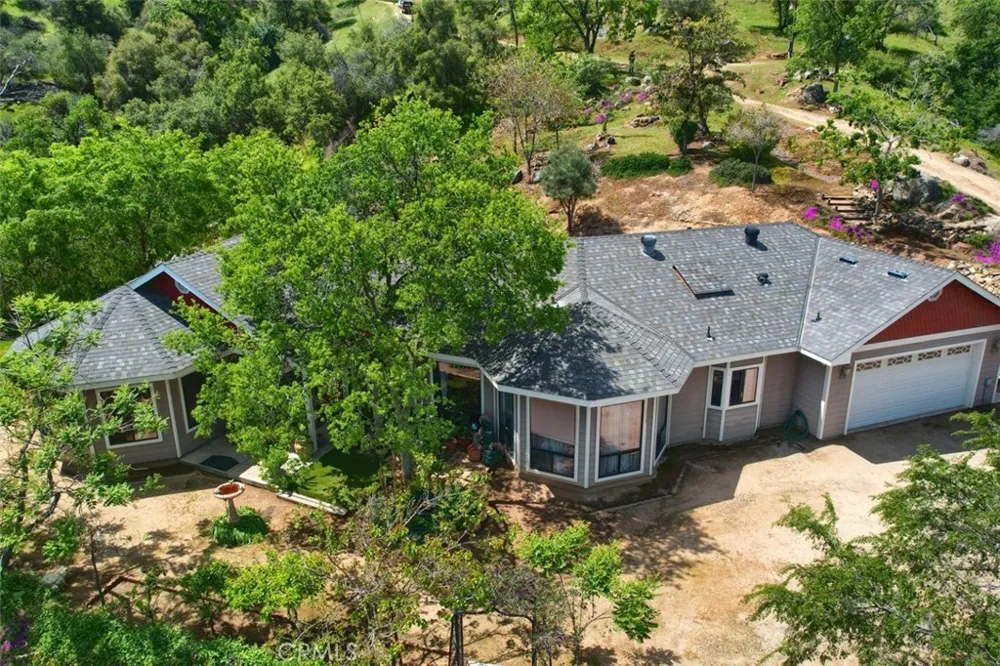 42625 Red Top Mountain Court Coarsegold, CA 93614