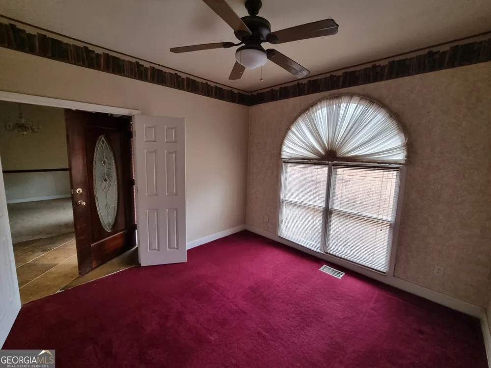 6235 Short RD Fairburn, GA 30213