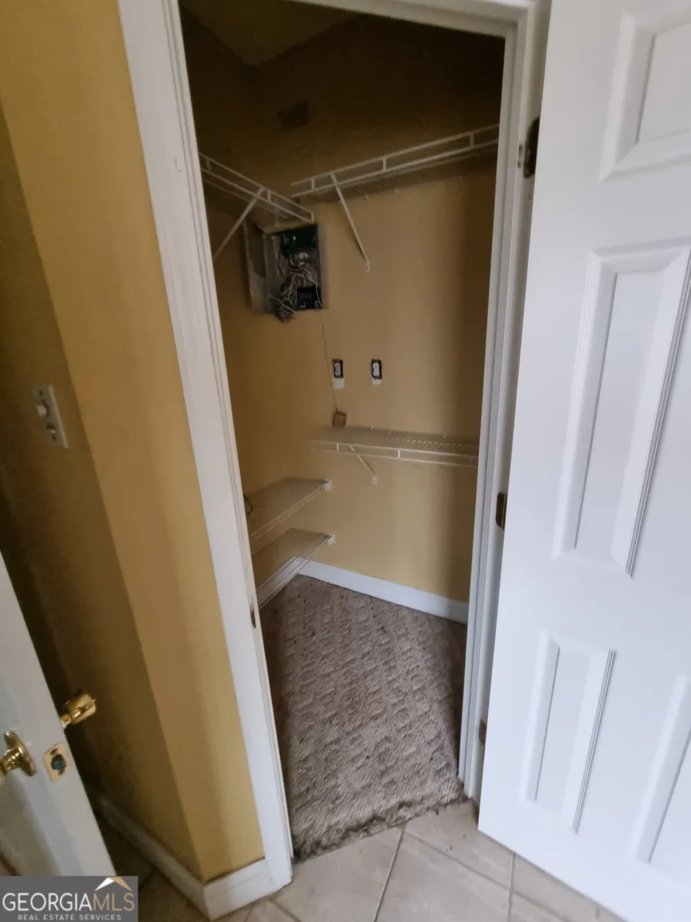 6235 Short RD Fairburn, GA 30213