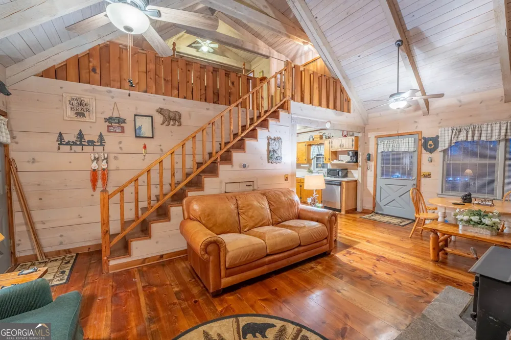 220 McConnell CT Helen, GA 30545