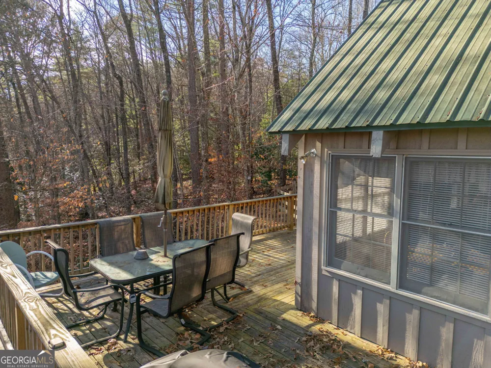 220 McConnell CT Helen, GA 30545