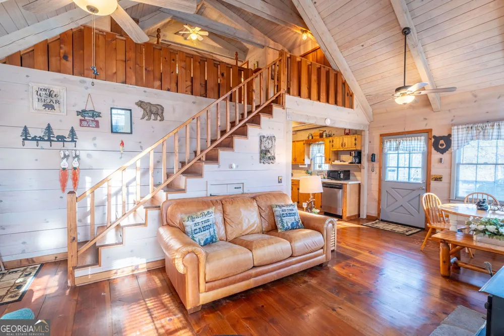 220 McConnell CT Helen, GA 30545