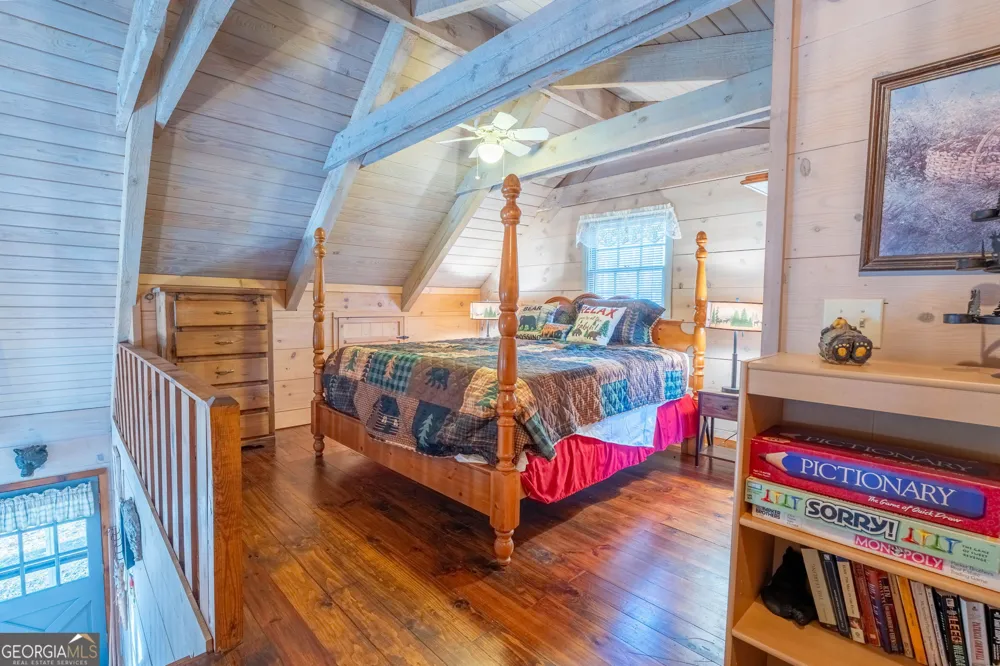 220 McConnell CT Helen, GA 30545