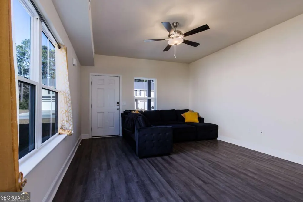 703 Mill CRK Hinesville, GA 31313