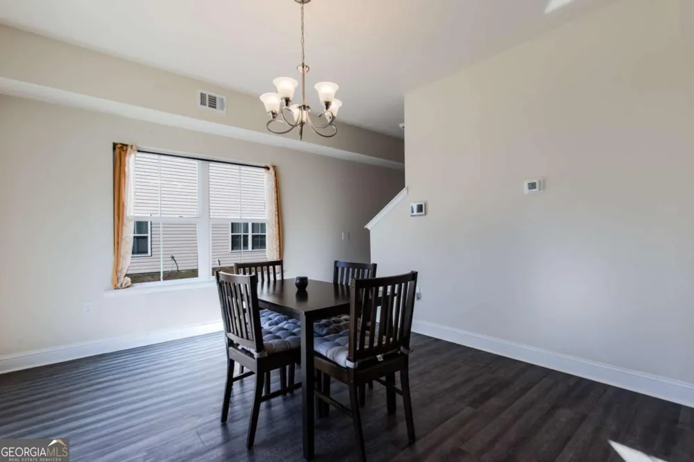 703 Mill CRK Hinesville, GA 31313