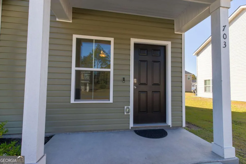 703 Mill CRK Hinesville, GA 31313