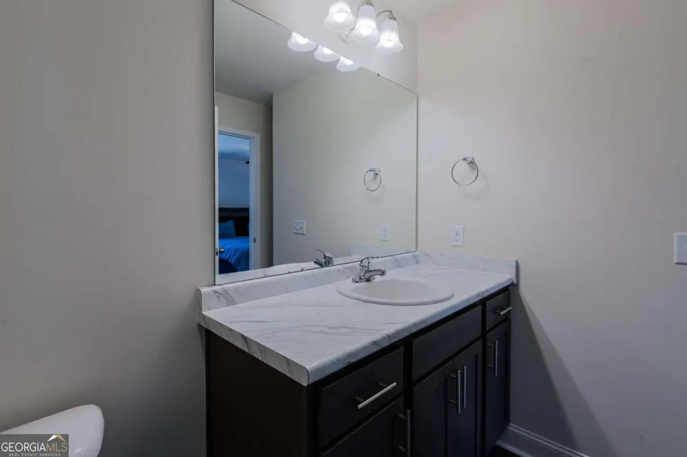 703 Mill CRK Hinesville, GA 31313