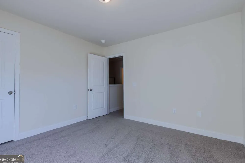 703 Mill CRK Hinesville, GA 31313