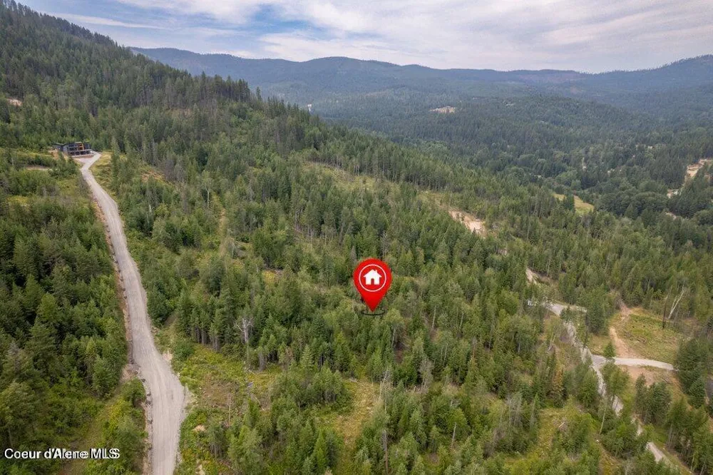 220 Hawkwind Trail Cocolalla, ID 83813
