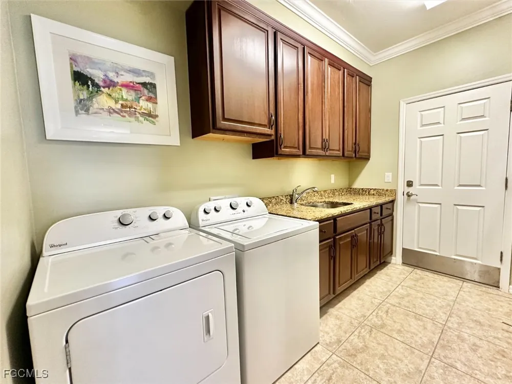 Cetrella Drive Fort Myers, FL 33913