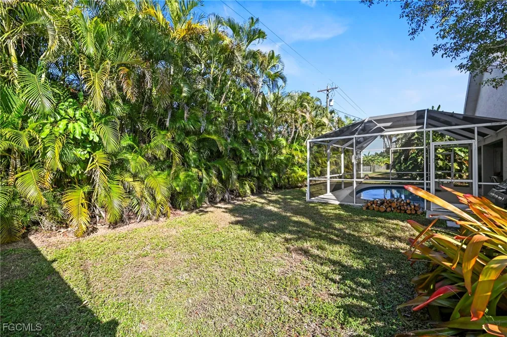 SE Van Loon Terrace Cape Coral, FL 33990