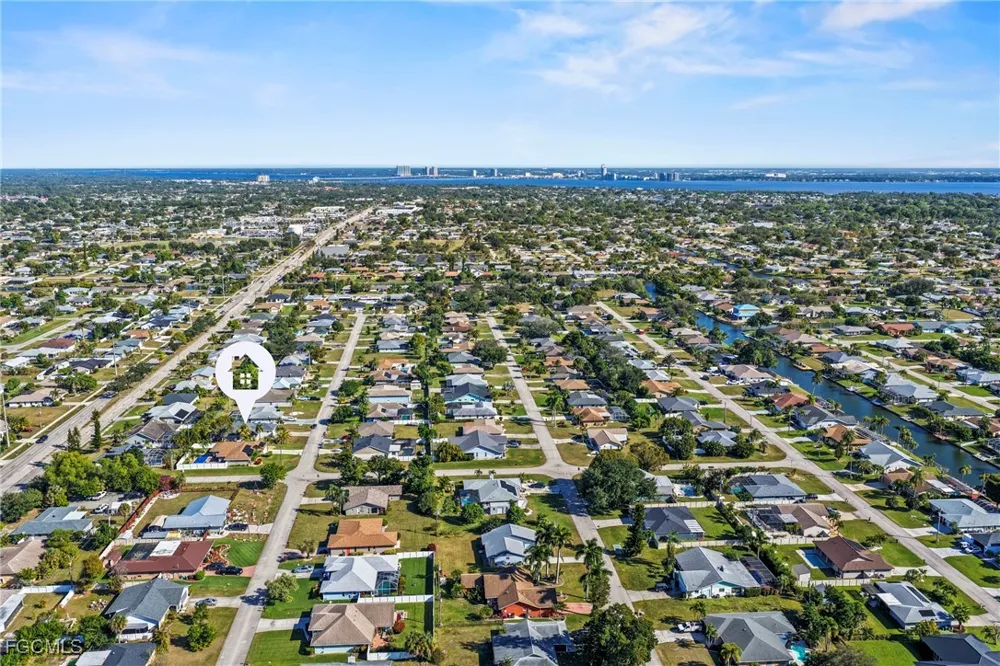 SE Van Loon Terrace Cape Coral, FL 33990