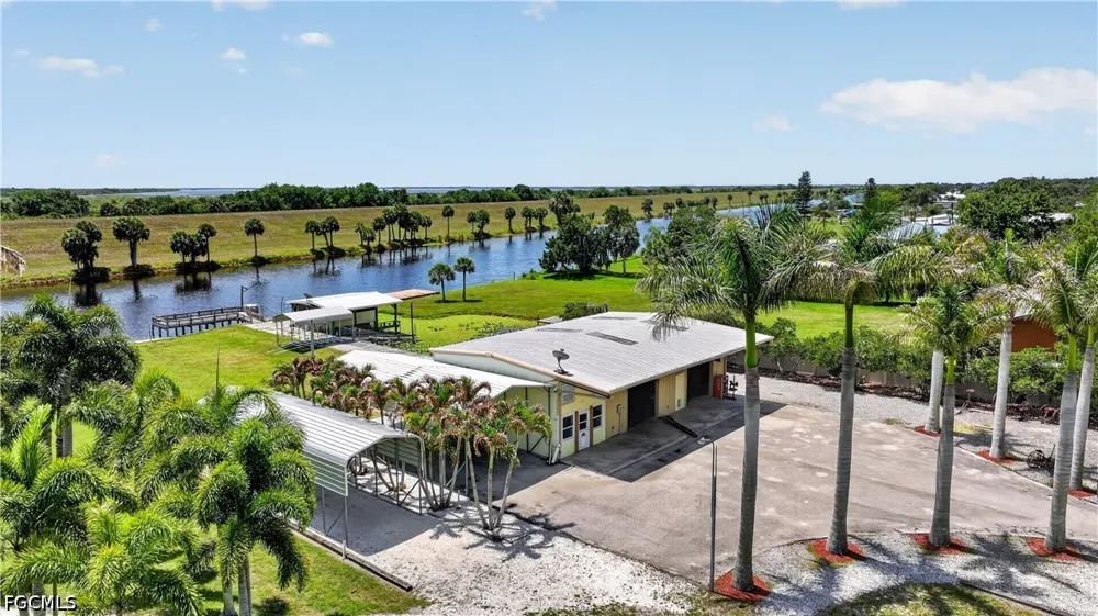 County Road 721 Loop Moore Haven, FL 33471