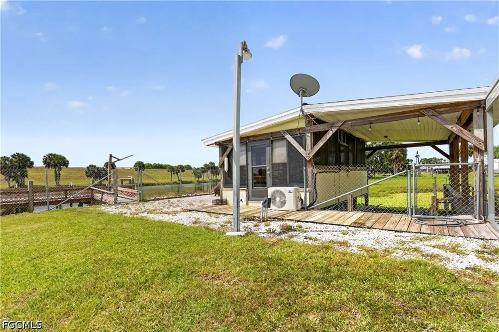 County Road 721 Loop Moore Haven, FL 33471