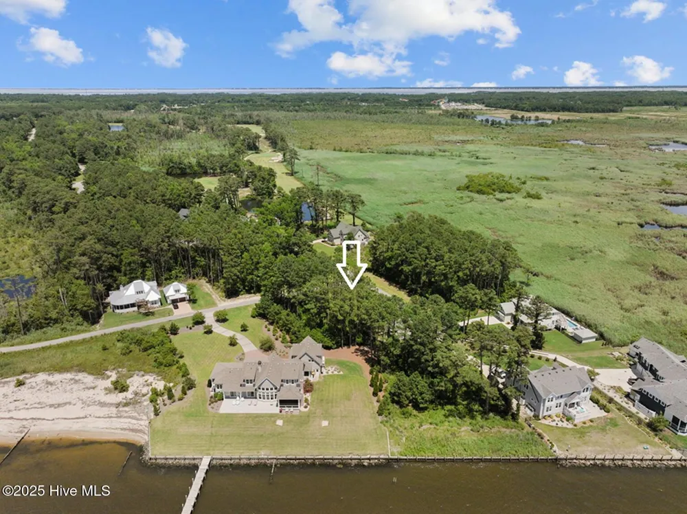 101 Captains Way Powells Point, NC 27966