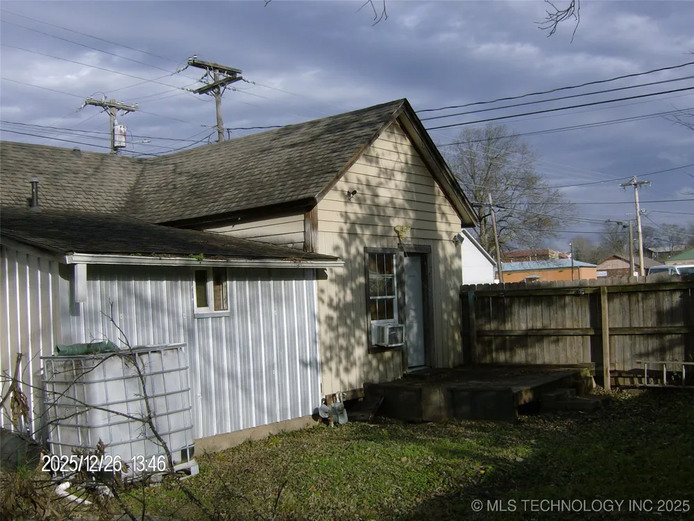 113 W Chickasaw Street Tahlequah, OK 74464