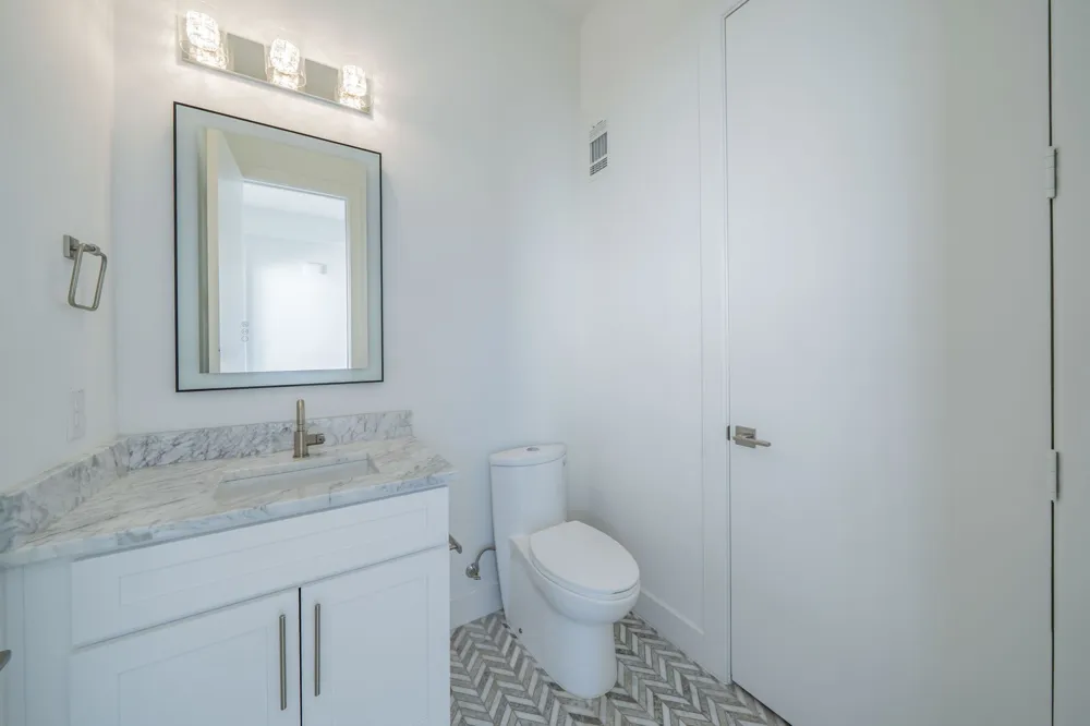 4905 Blaynes View The Colony, TX 75056