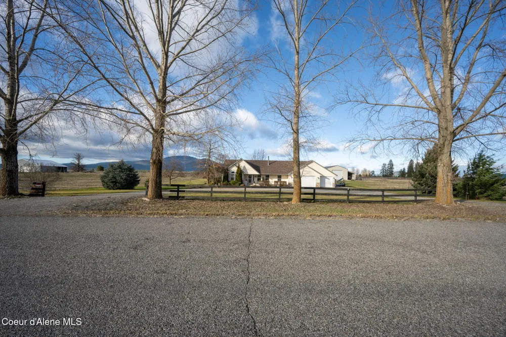 2961 W DIAMOND BAR ROAD Rathdrum, ID 83858