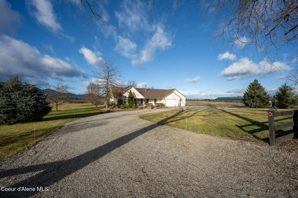 2961 W DIAMOND BAR ROAD Rathdrum, ID 83858