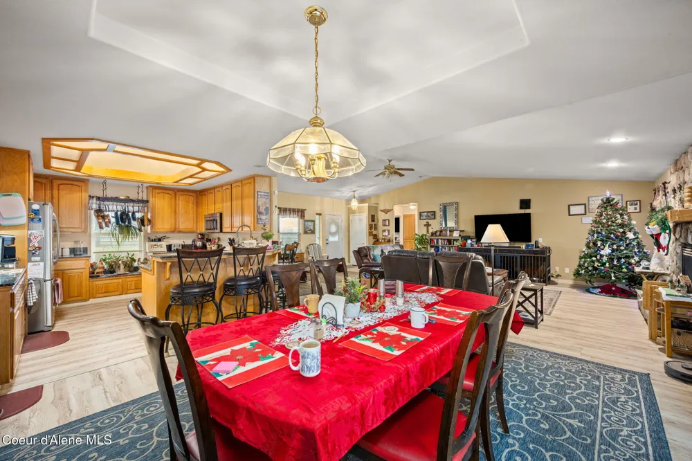 2961 W DIAMOND BAR ROAD Rathdrum, ID 83858