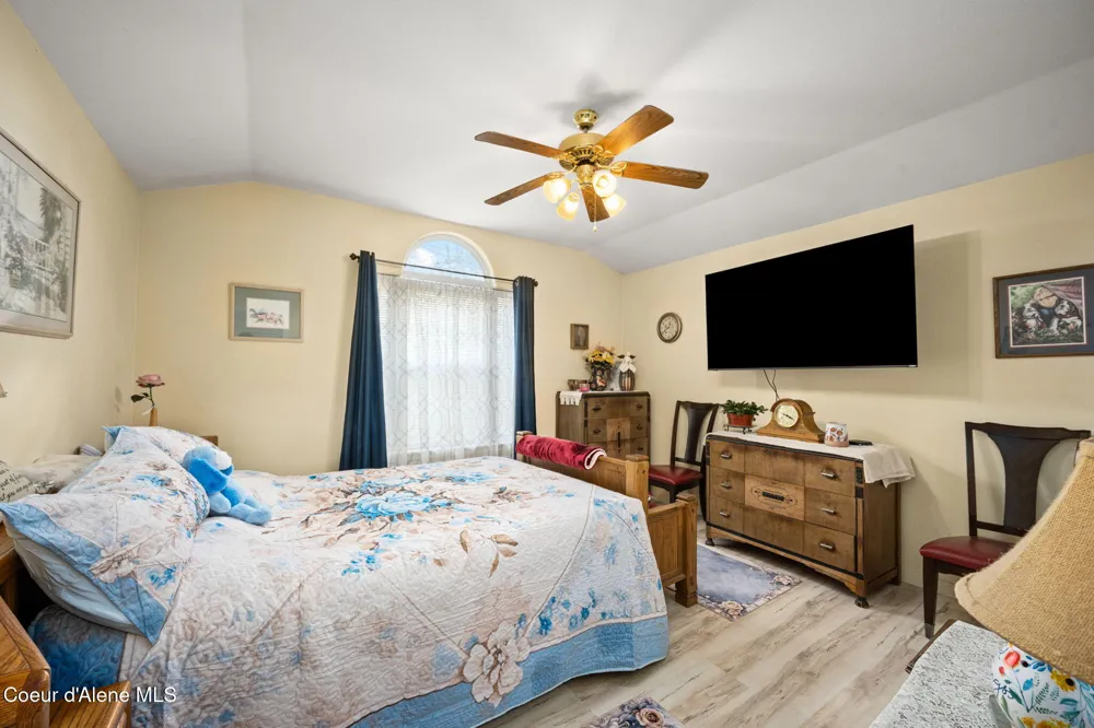 2961 W DIAMOND BAR ROAD Rathdrum, ID 83858