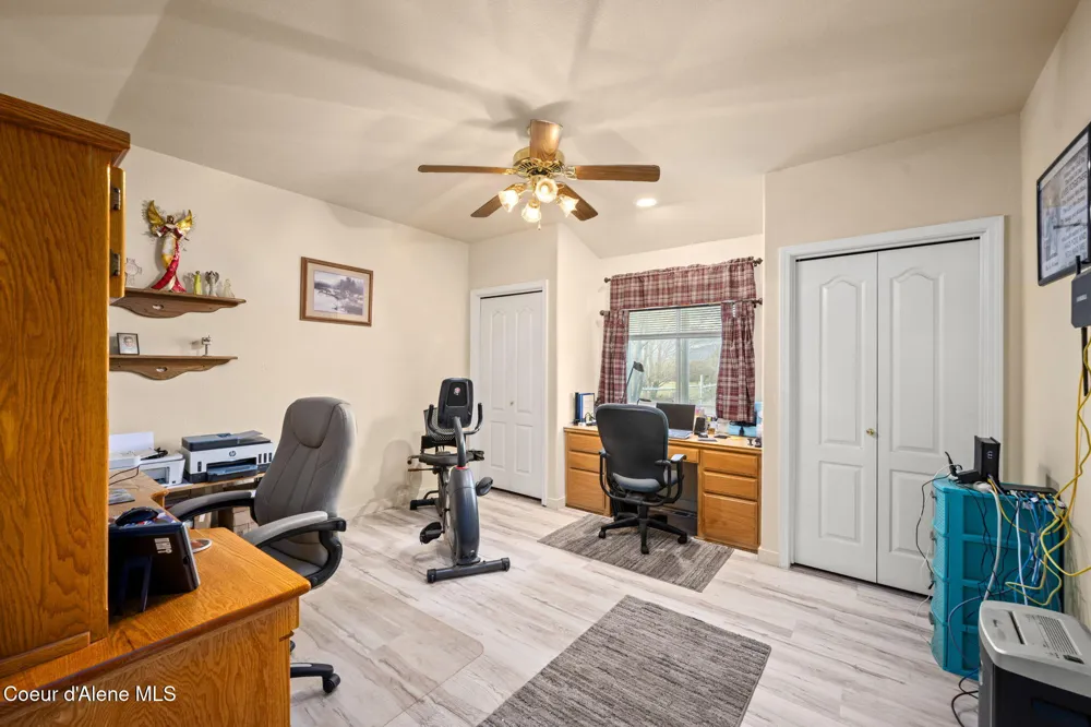 2961 W DIAMOND BAR ROAD Rathdrum, ID 83858