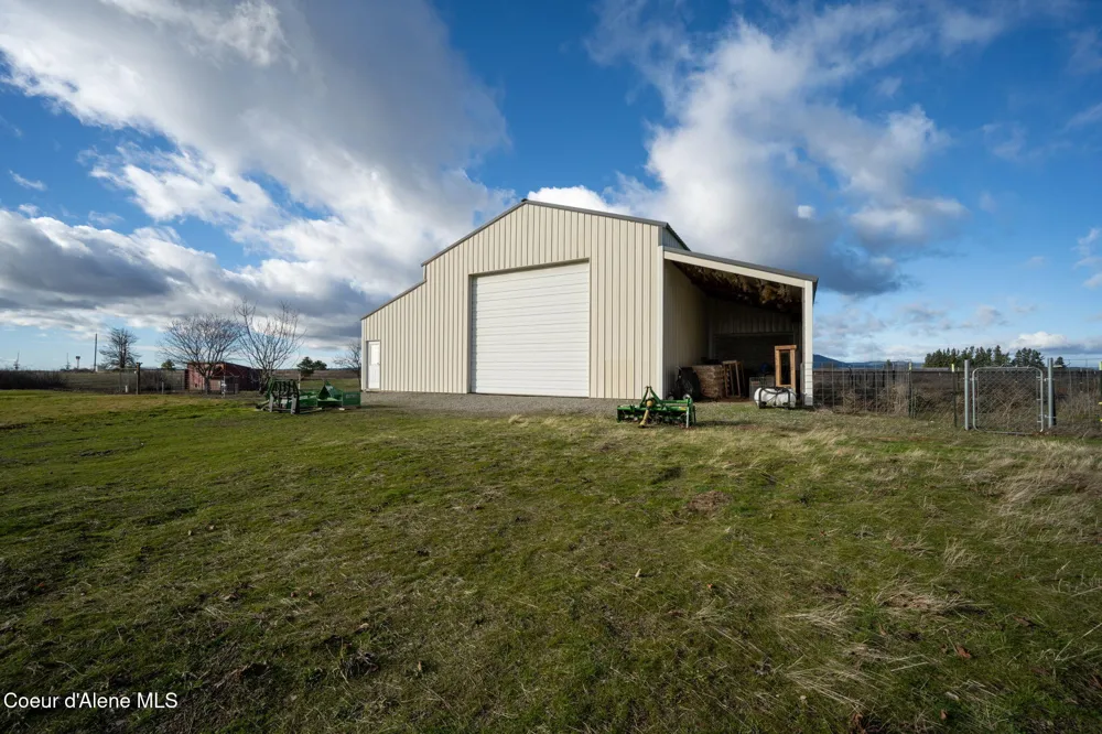 2961 W DIAMOND BAR ROAD Rathdrum, ID 83858