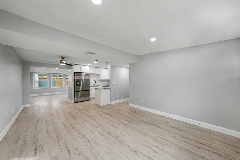 2162 BARCELONA DRIVE Clearwater, FL 33764