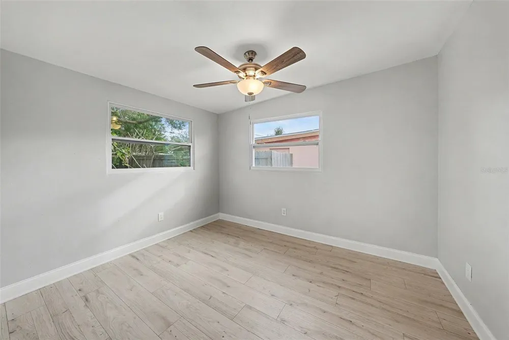 2162 BARCELONA DRIVE Clearwater, FL 33764
