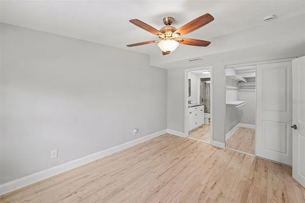 2162 BARCELONA DRIVE Clearwater, FL 33764