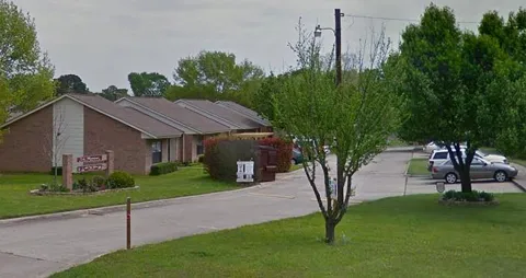1276 Hwy 155 N