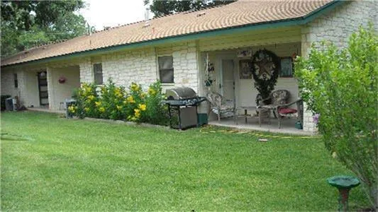 205 Riverview Lampasas, TX 76550